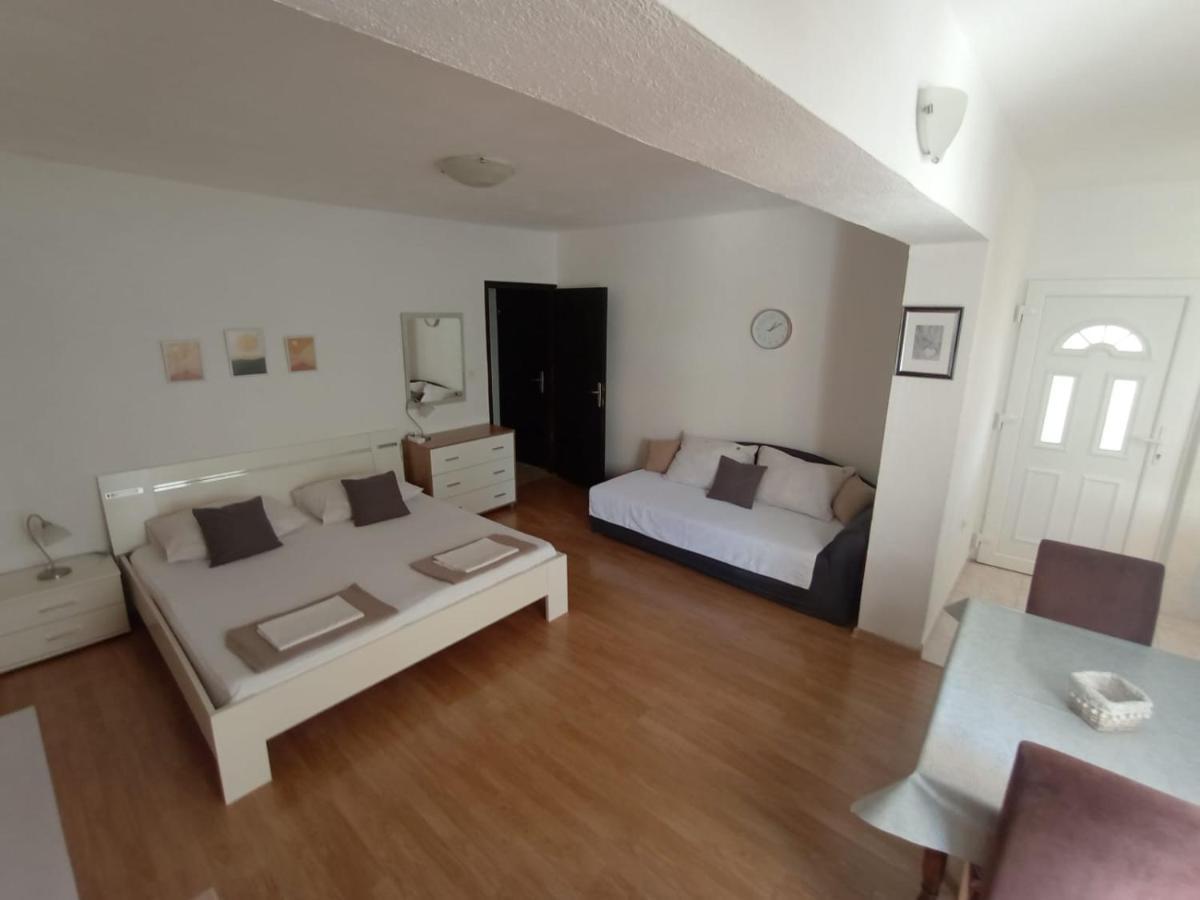Apartment Valentino *